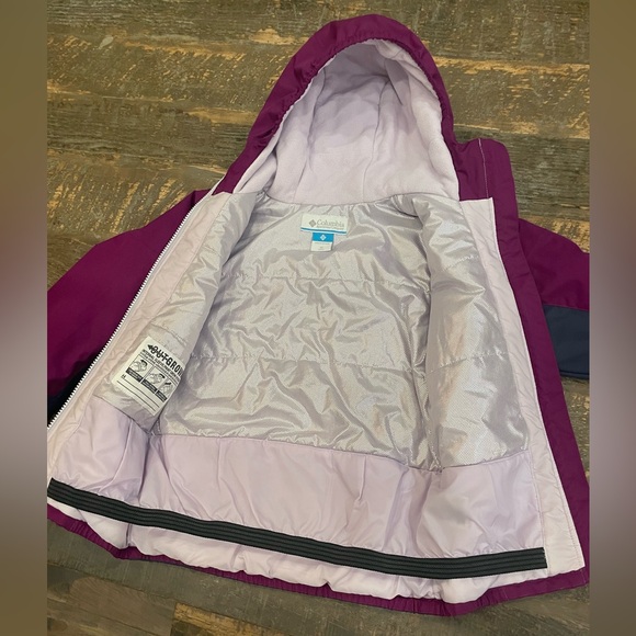 Girls Columbia jacket size XS - Picture 5 of 13
